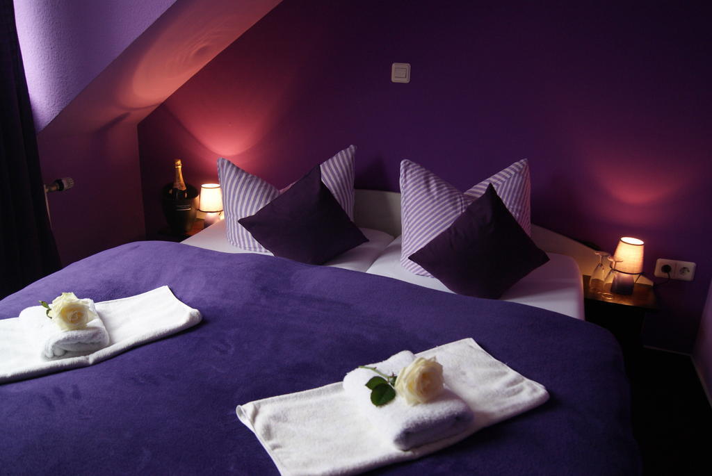 Landhotel Berggaststaette Bickenriede Anrode Ruang foto